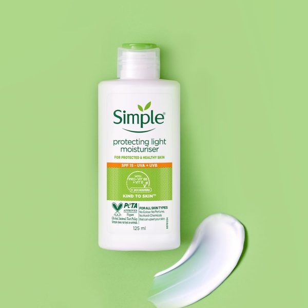 Simple Hydrating Light Moisturiser 125ml